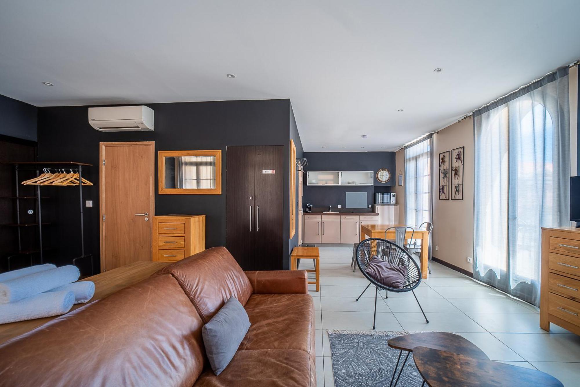 Suites Coronell D'En Vila Perpignan Exterior photo