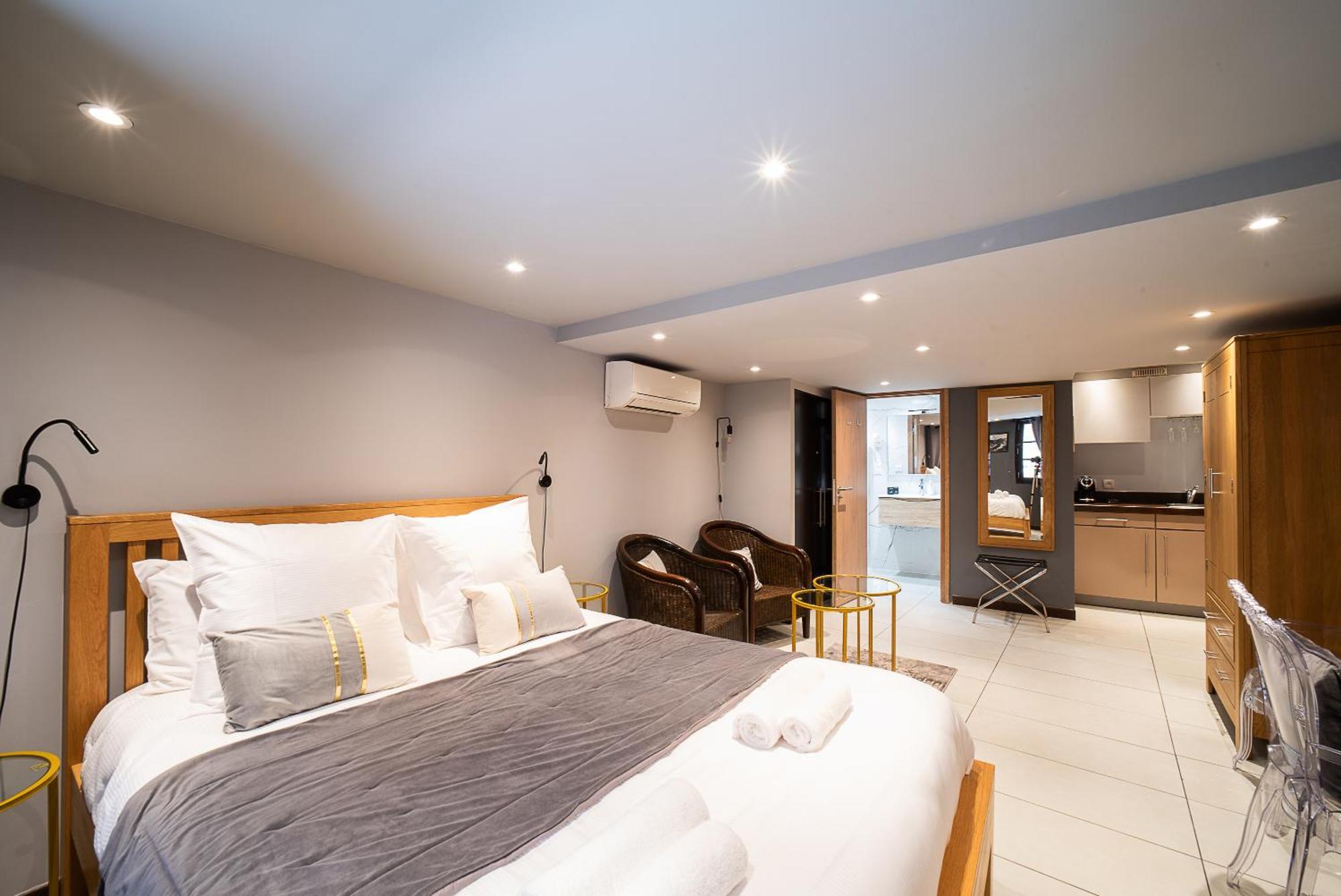 Suites Coronell D'En Vila Perpignan Exterior photo