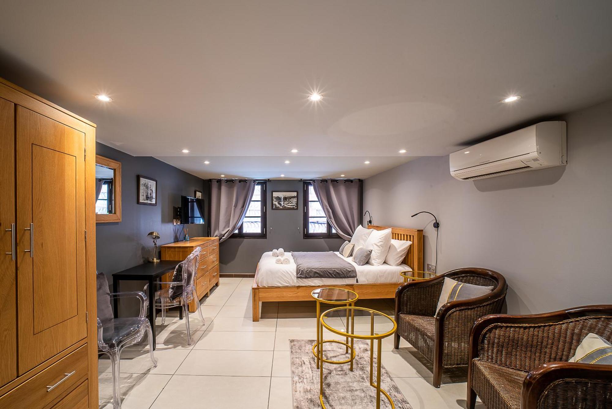 Suites Coronell D'En Vila Perpignan Exterior photo